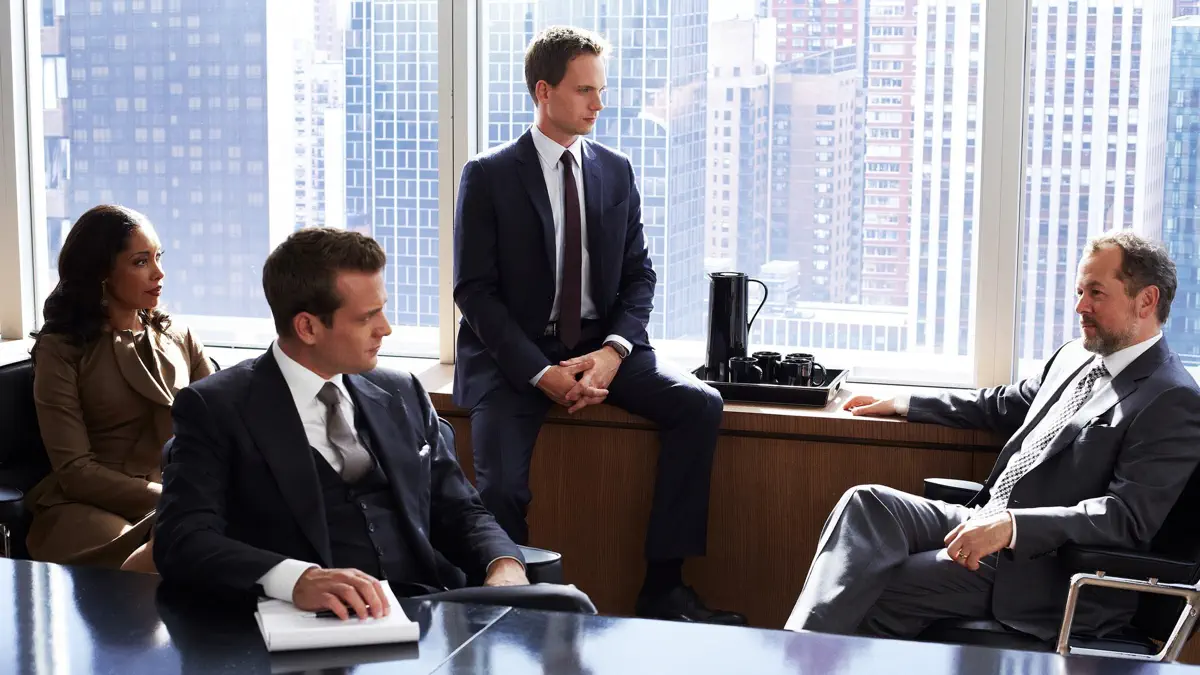 quien es quien serie suits
