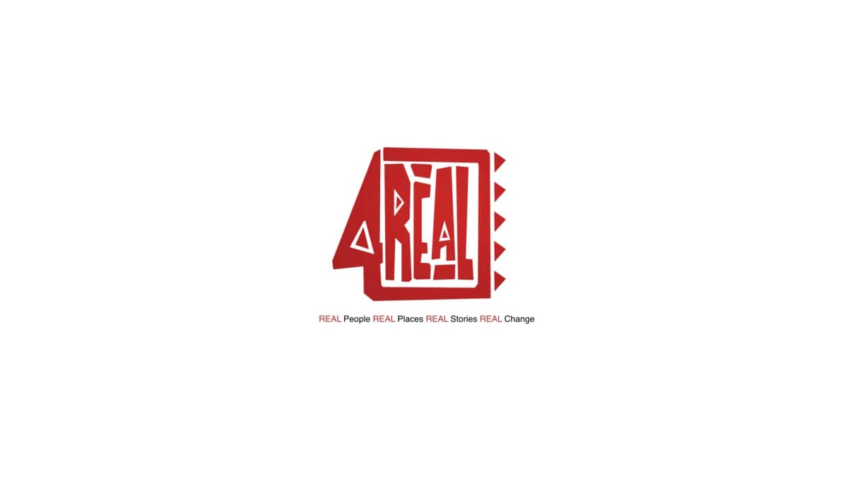 logo serie 4real
